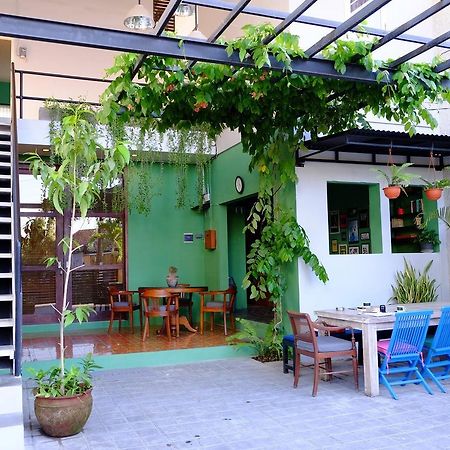 Matta Lodge Kuta Selatan Εξωτερικό φωτογραφία
