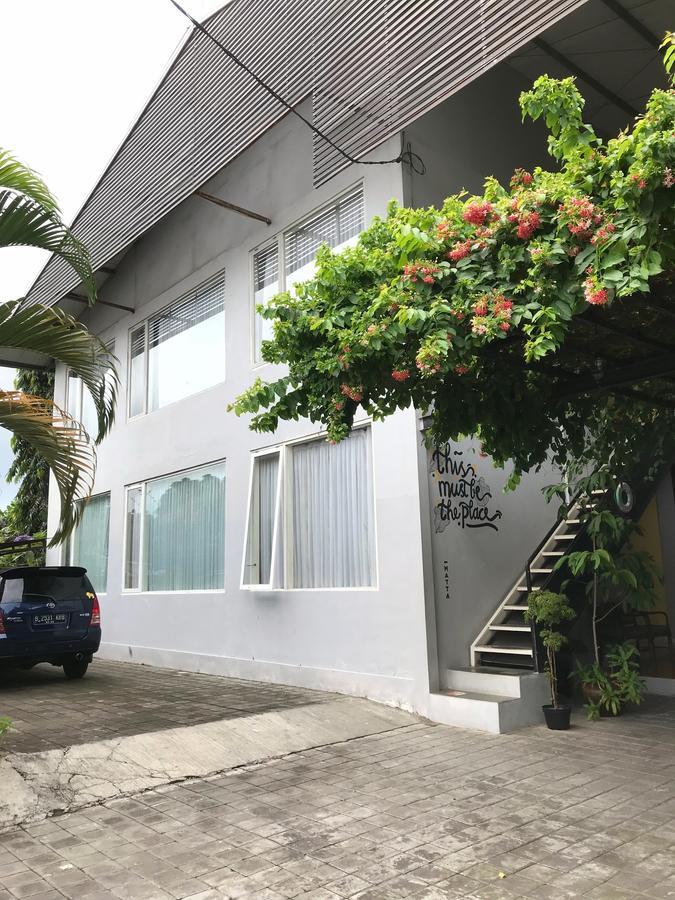 Matta Lodge Kuta Selatan Εξωτερικό φωτογραφία